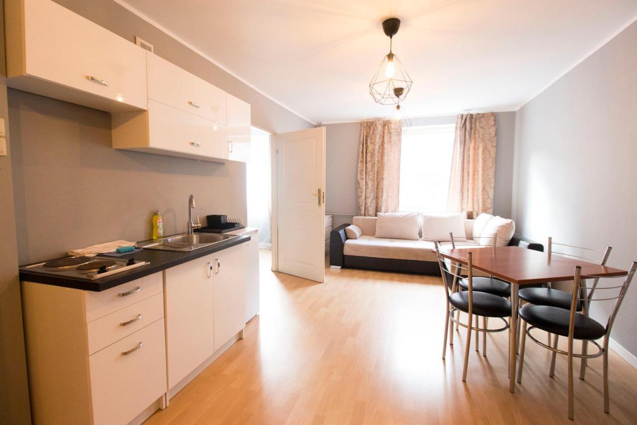Апартаменти Apartsystem- Self Check In 24H Saturn Вроцлав Екстер'єр фото